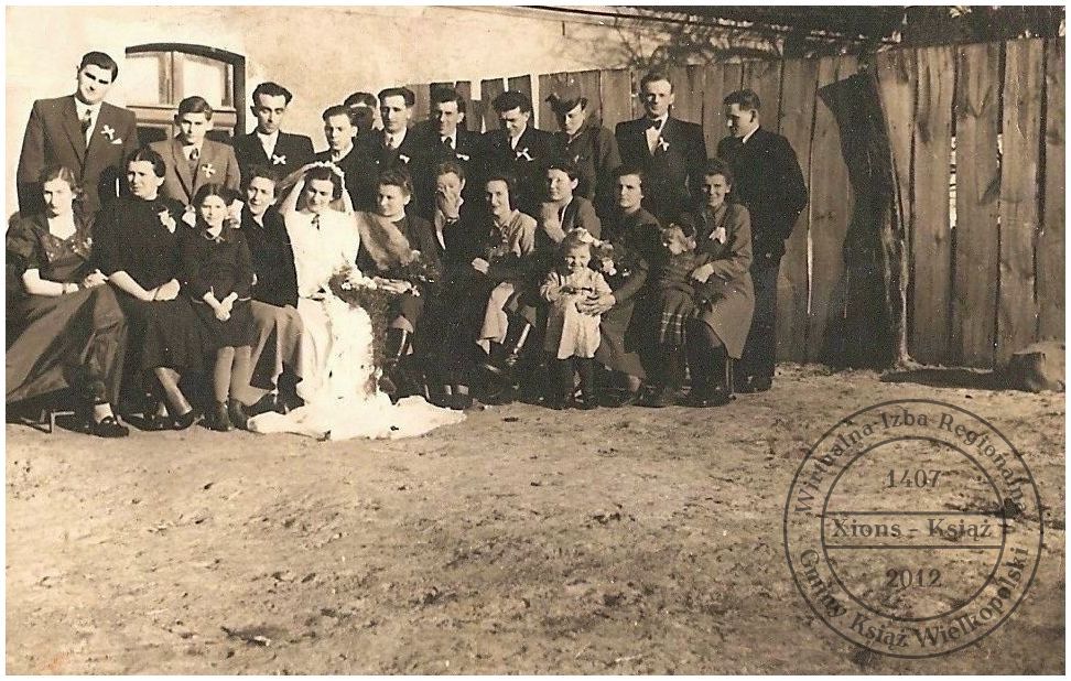 Ślub Maria Genderka i Władysław Günther. Chwałkowo Kościelne 1949 r.