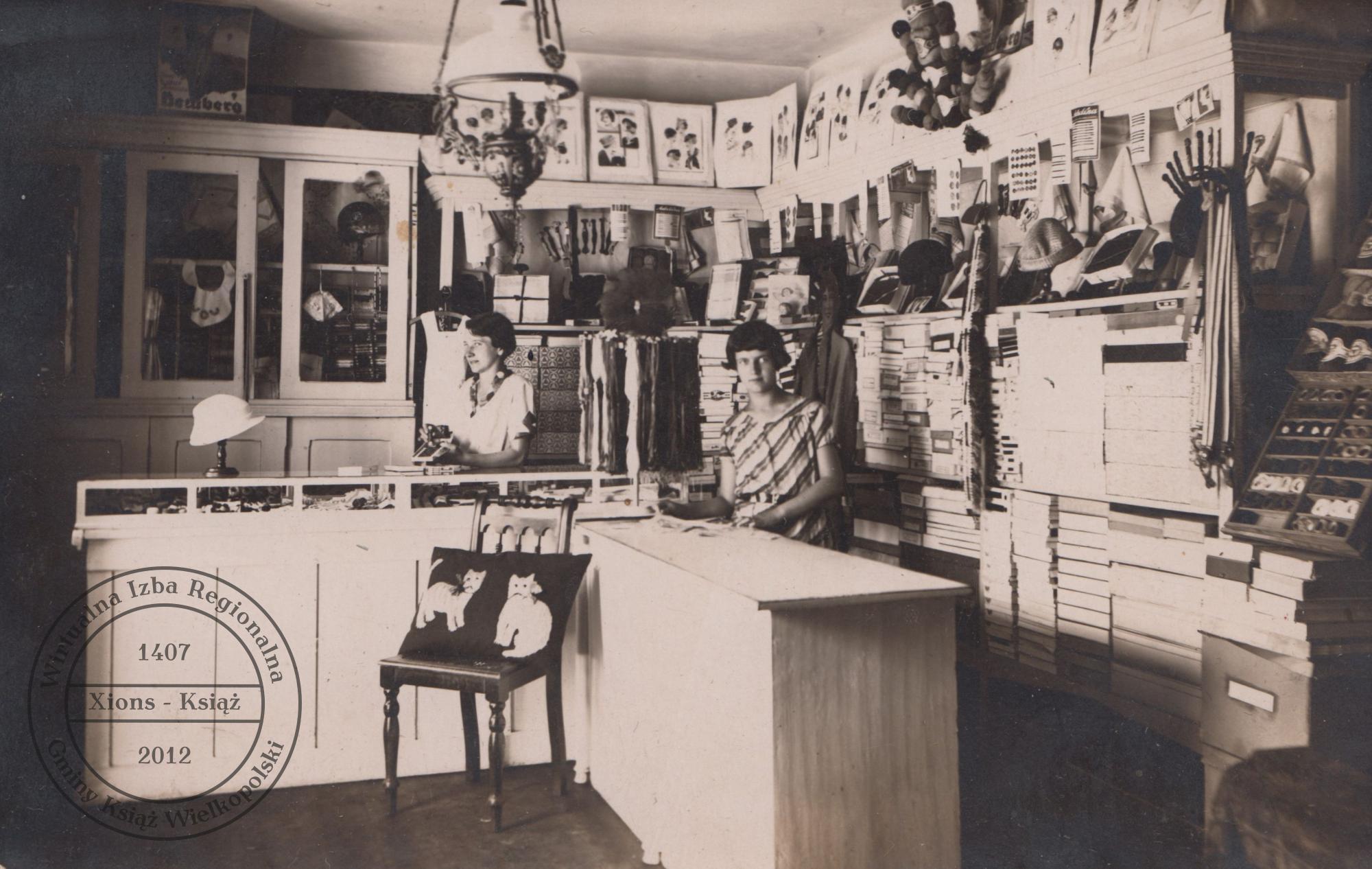 Sklep Felicji Krajewskiej. Książ, 1927 r.