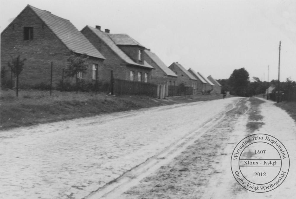 Widok na ulicę Gogolewską, 1975 r.