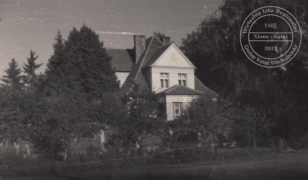 Ośrodek zdrowia w Książu