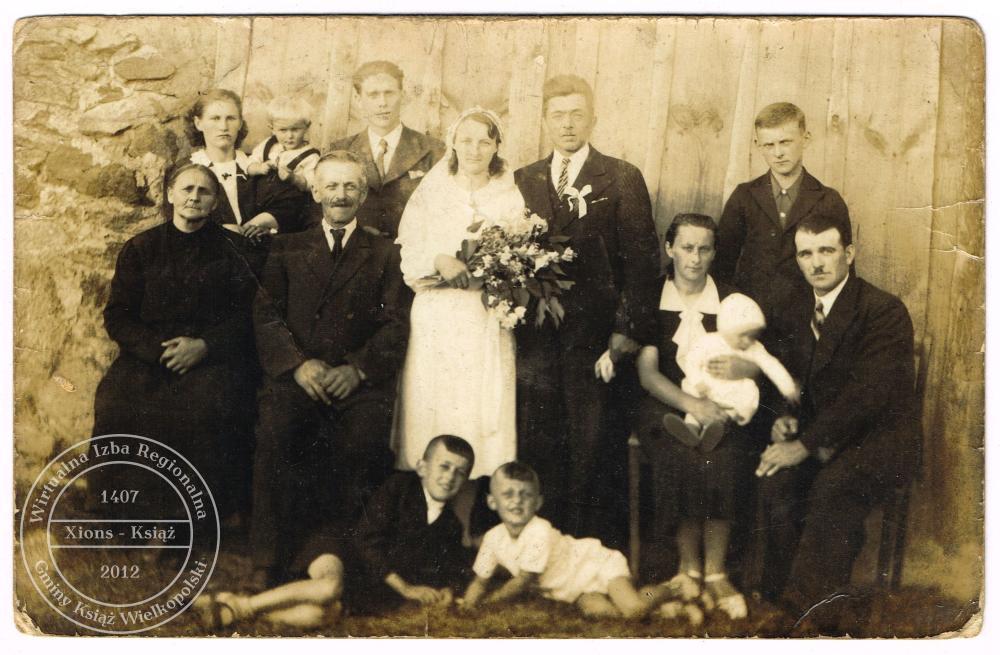 Ślub Katarzyna Kozłowska i Czesław Siejak. Włościejewice 1941 r.