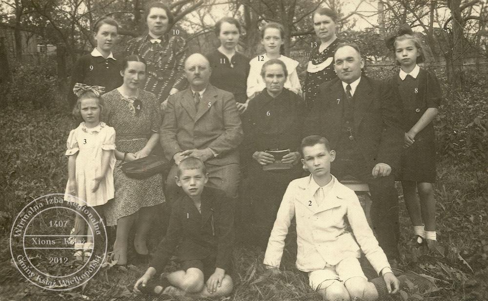 Rodzina Banaszyńskich. Książ, 1940 r.