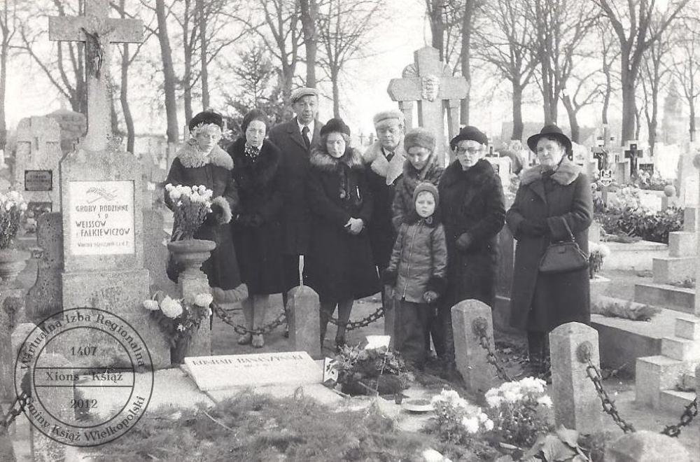 Rodzina Banaszyńskich. Książ, 1977 r.