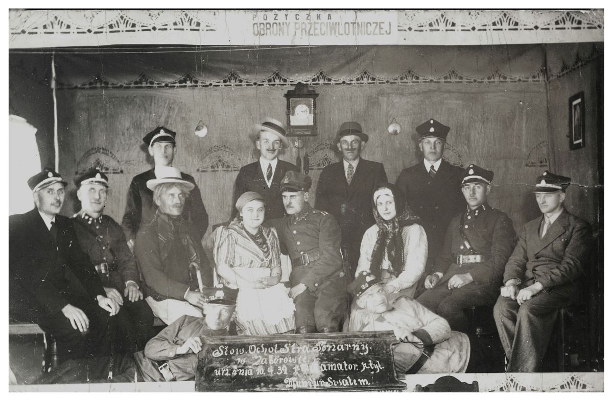 Ochotnicza Straż Pożarna, Zaborowo, 1939 r. Przedstawienie teatralne.