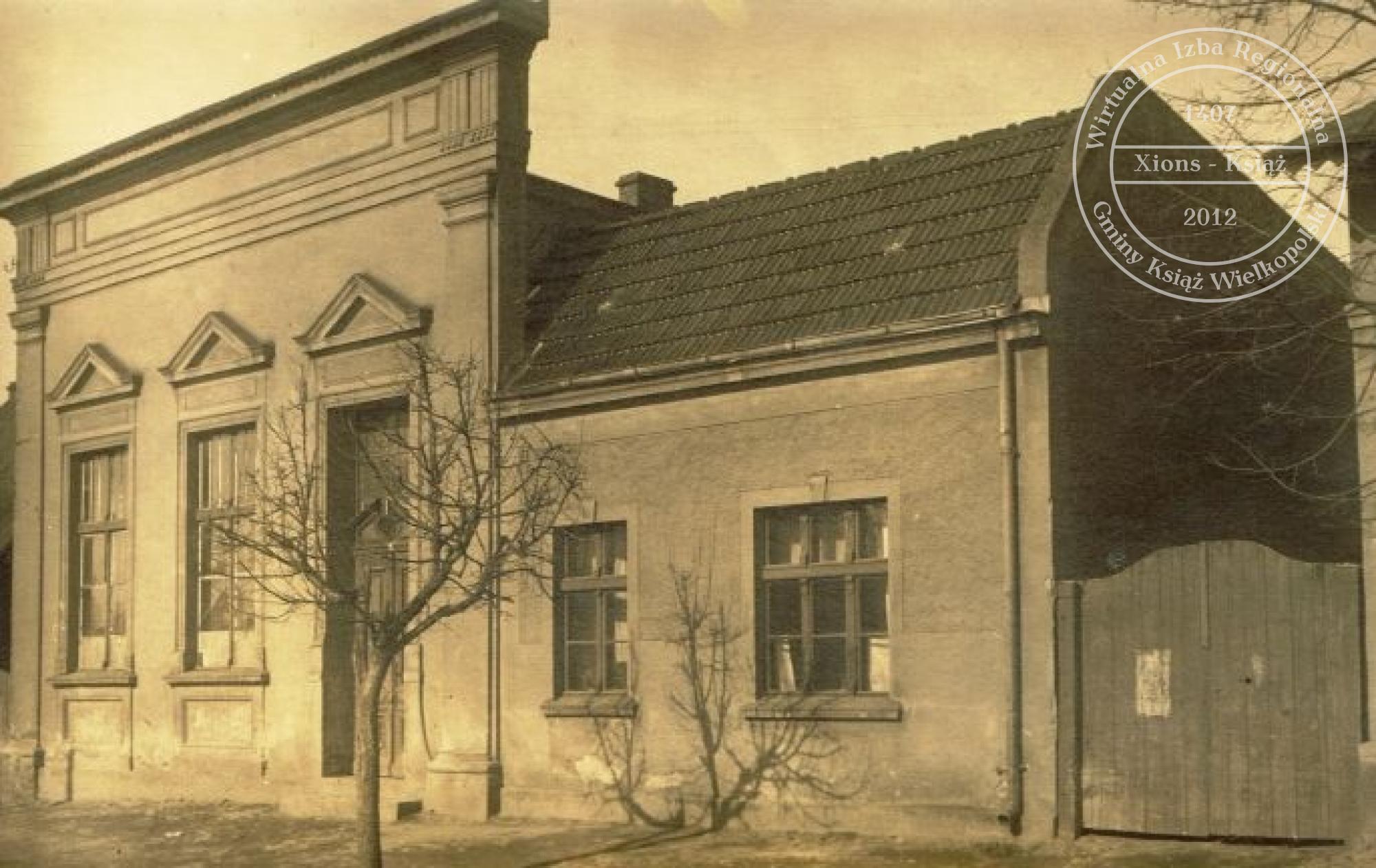 Dom Katolicki w Książu, 1935 r.